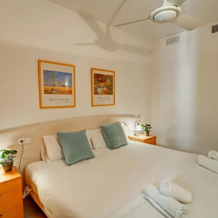 Burdeos By Hello Homes Lägenhet